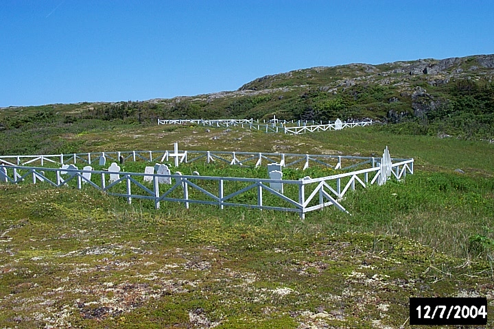 Local people remember two cemetaries at Grand St Julien: a 'French' (Roman Catholic?) graveyard (in the foreground) and an 'English' (Protestant?) graveyard (in background). Both have English and Irish headstones: no French stones or crosses are standing.